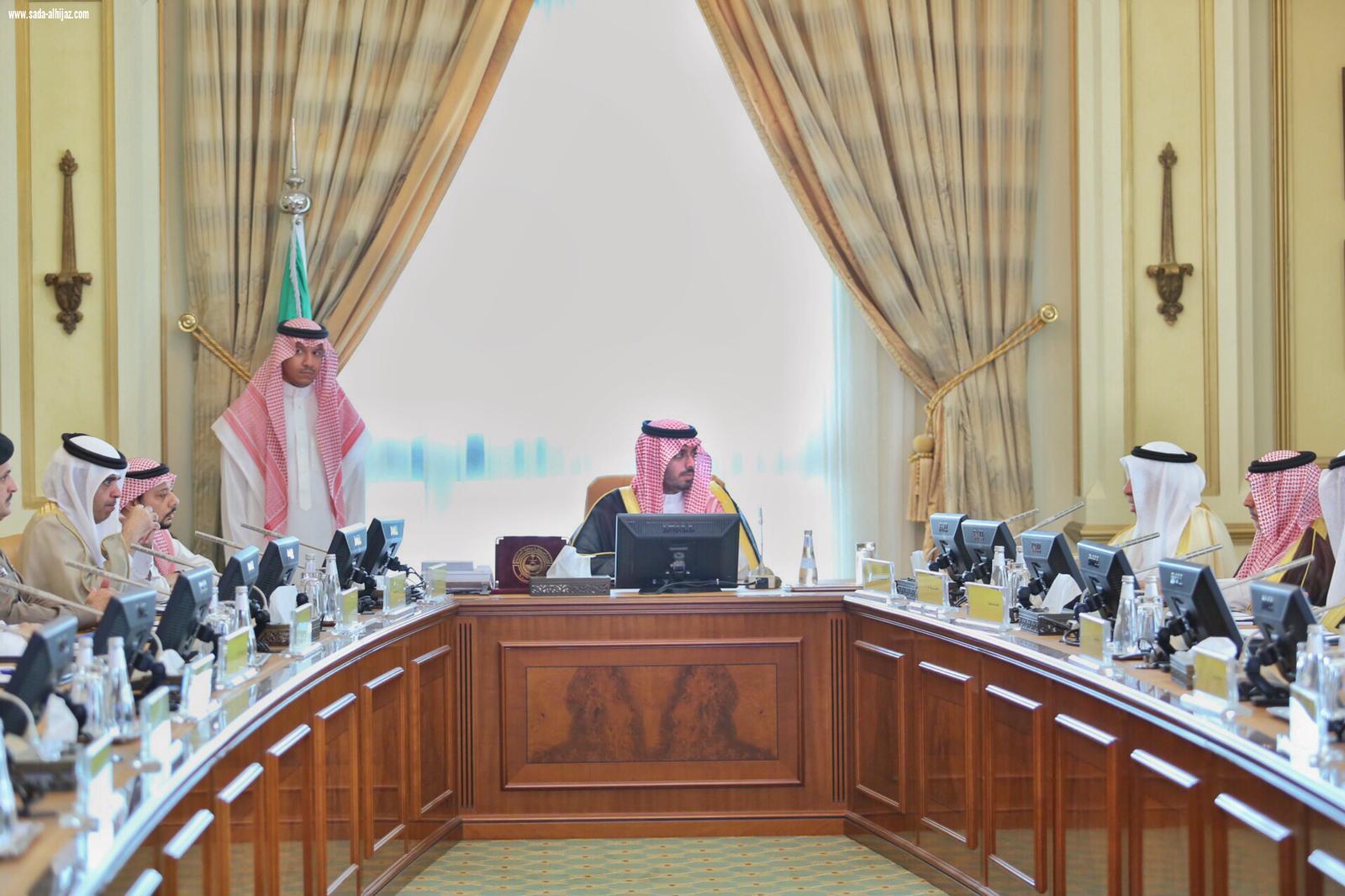 الأمير مشعل بن ماجد  يلتقي رئيس وأعضاء اللجنة الوطنية لرعاية السجناء والمفرج عنهم تراحم بجدة