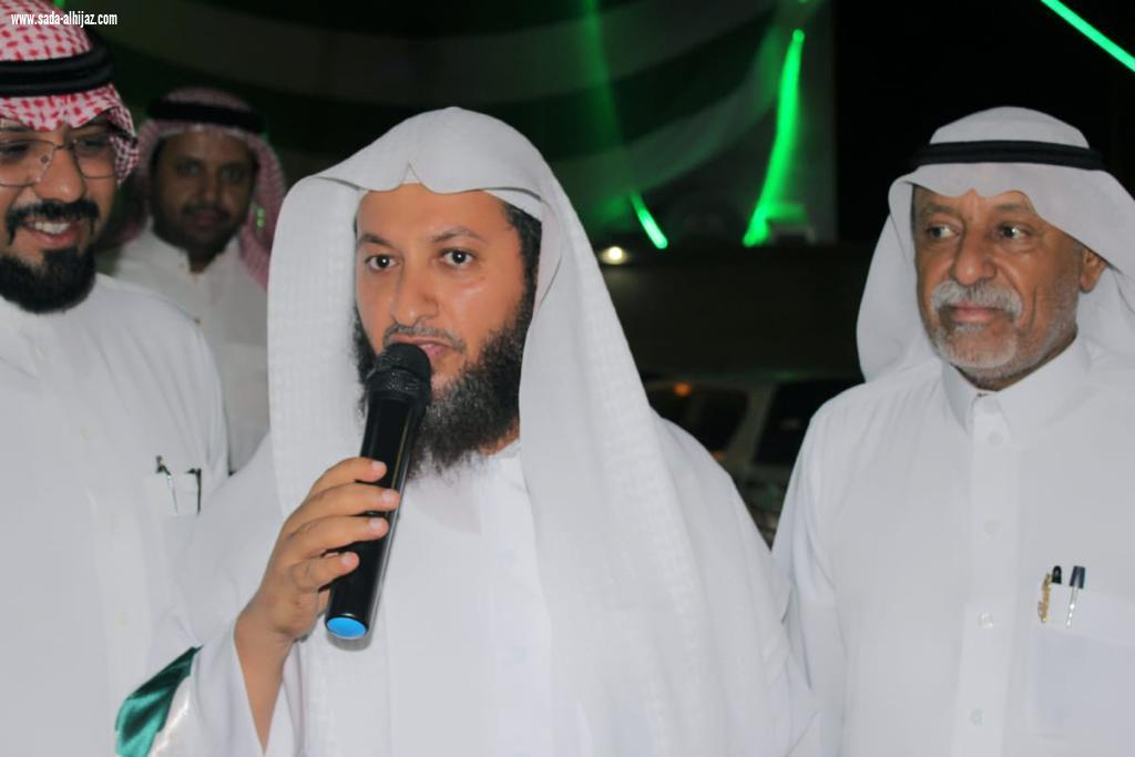 أهالي قامرة يحتفلون باليوم الوطني89 همة حتى القمة