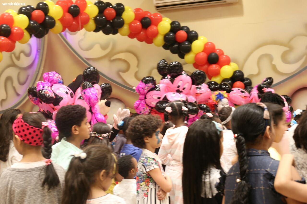 ابداع في بازار الدانه وتكريم للأطفال الأيتام وافطار صائم في اليوم الأول