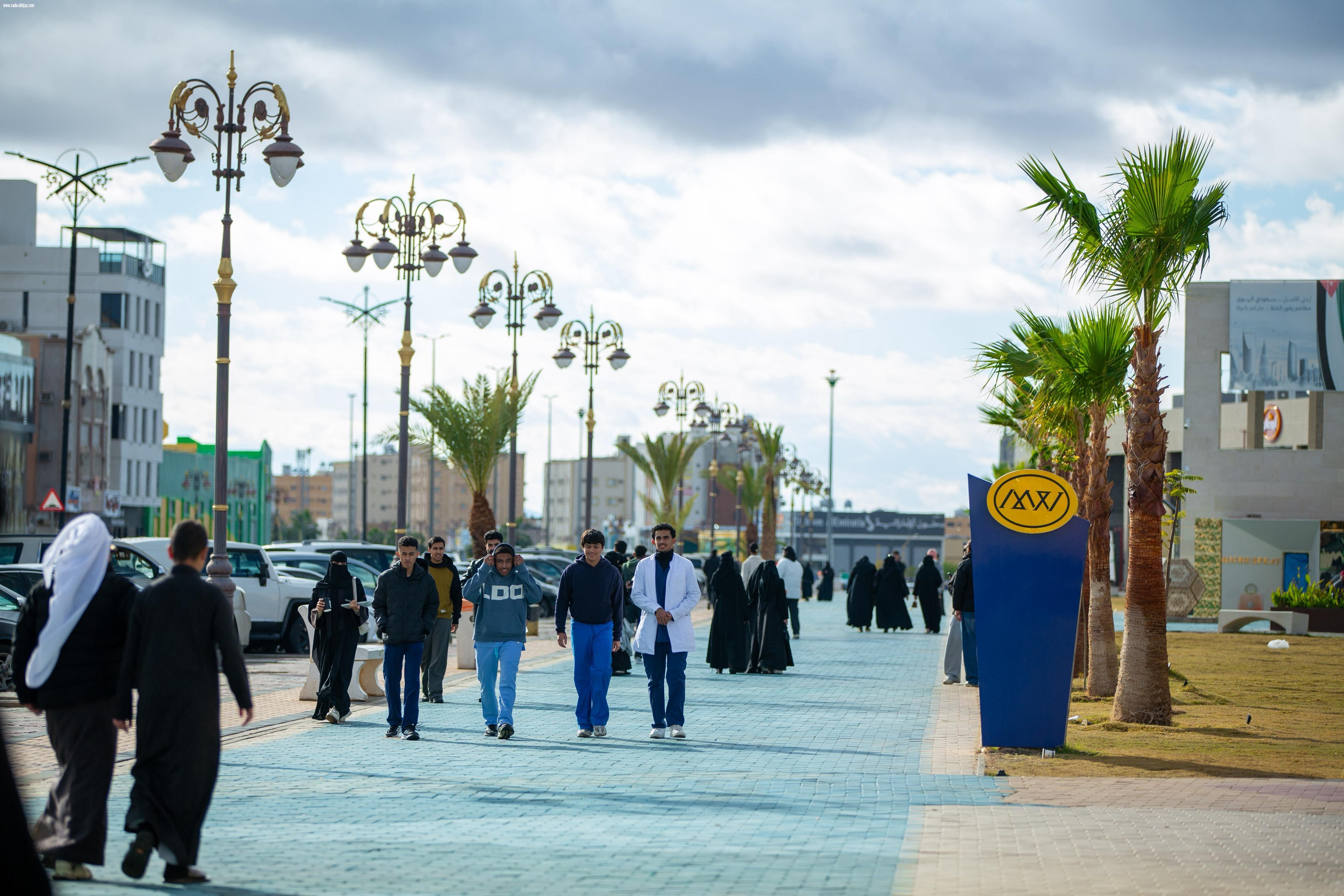 بأكثر من 240 حديقة ومضمار مشي وواجهة بحرية و40 فعالية.. تبوك تتهيأ لعيد الفطر بخطة بلدية متكاملة 