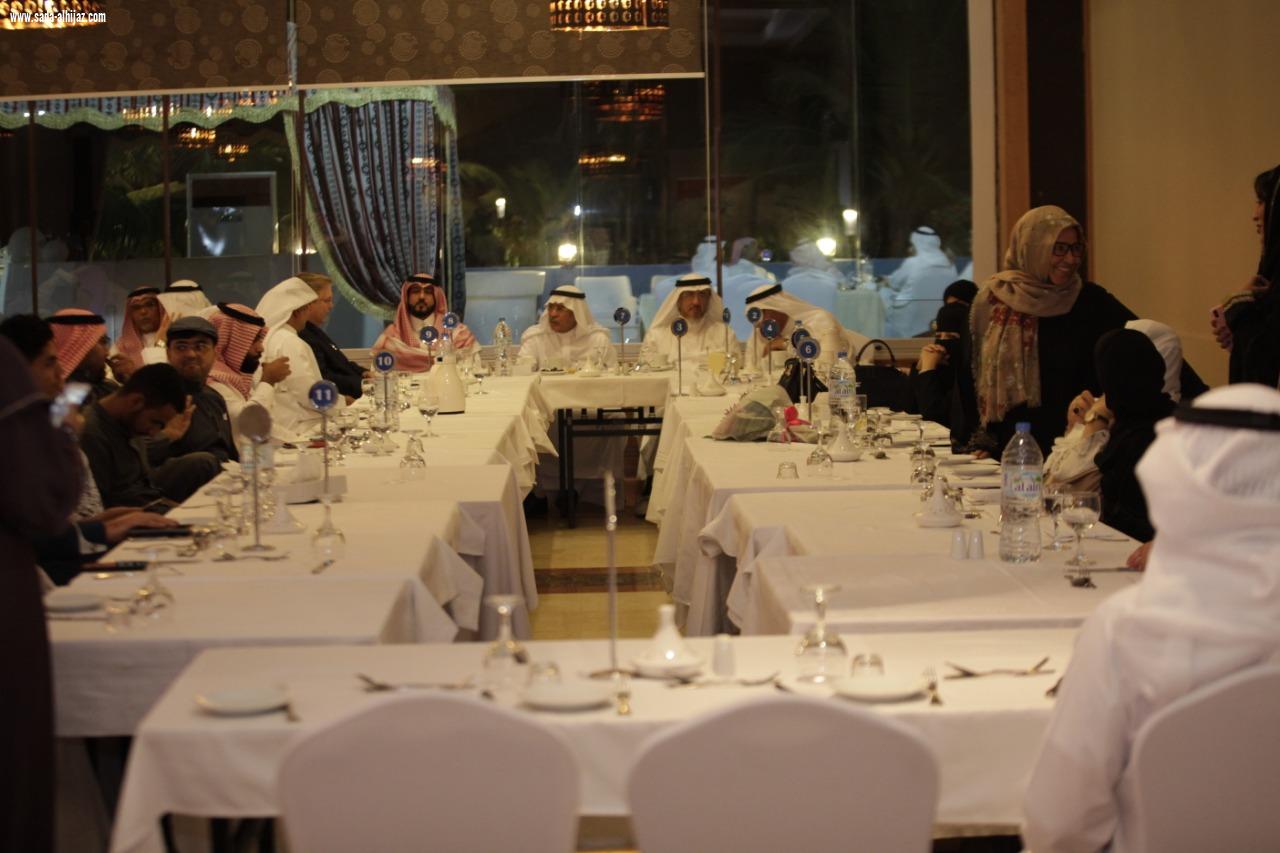 شعراء وفنانون ومثقفون وإعلاميون على مائدة سحور ديشيشة