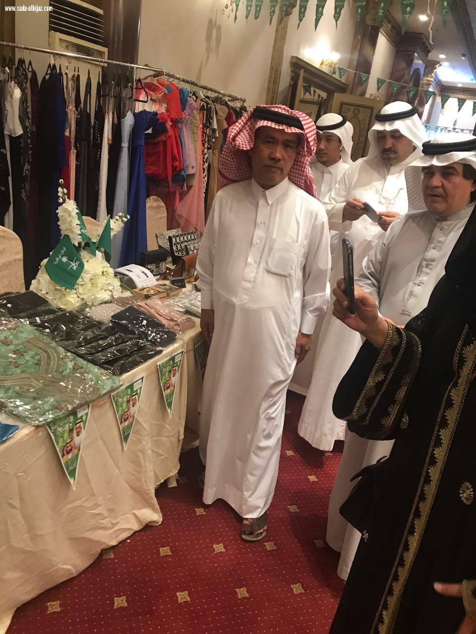 مساء اليوم تدشين بازار “بنات الجزيرة” أكبر بازار بمكة بقاعة فرحتي للاحتفالات بالعمرة إحتفاء باليوم الوطني