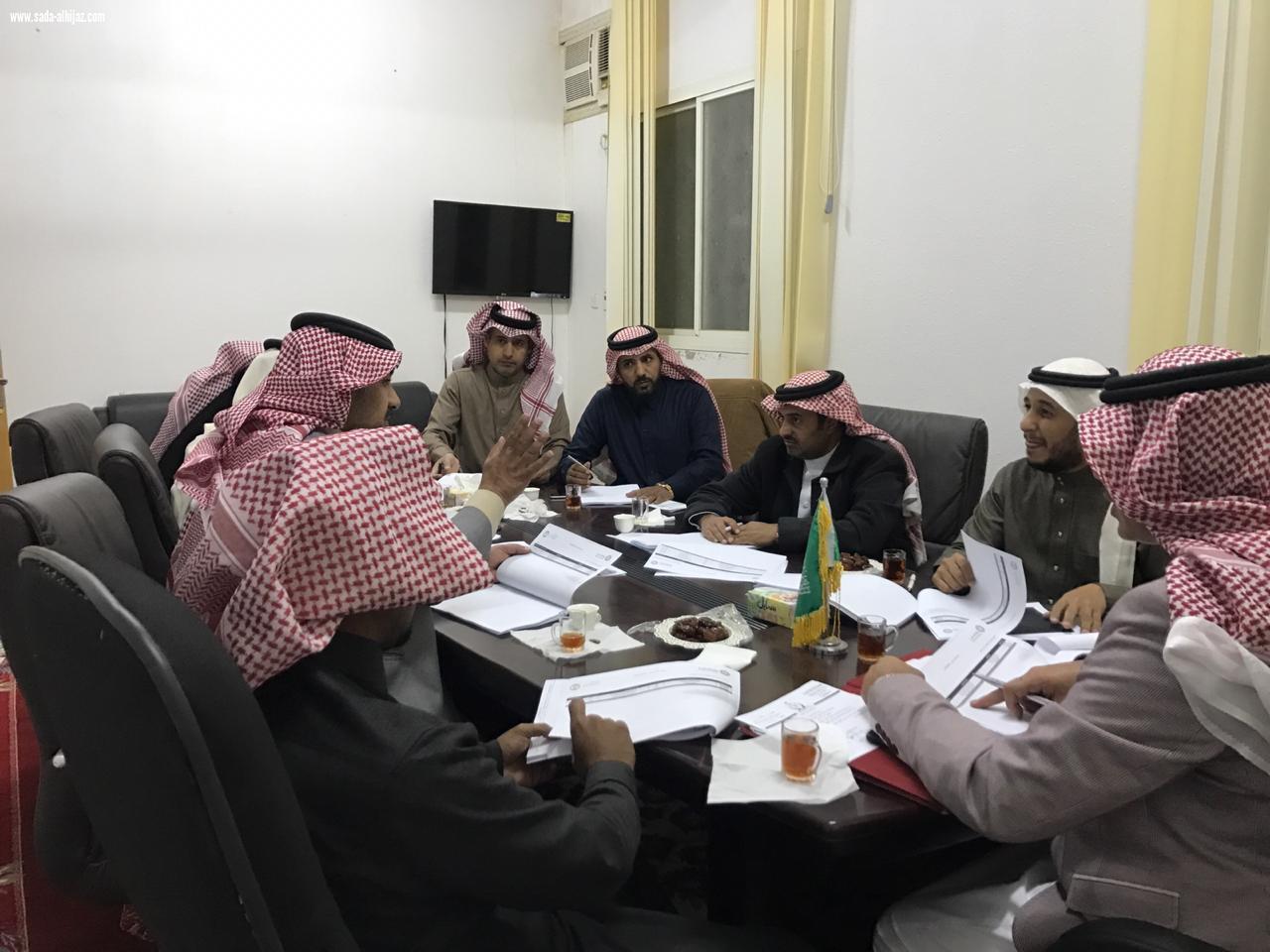 بلدي بني حسن يرحب برئيس البلدية الجديد ويناقش الجلسة مع مدير المشاريع