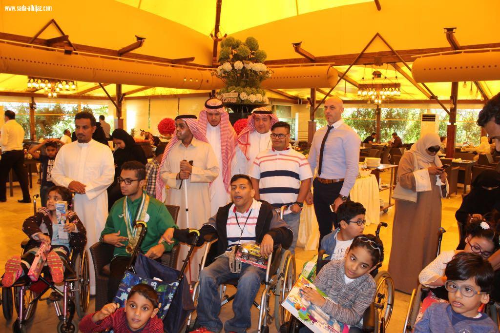  أبطال القدوة من الكرسي إلي منصات البطولة