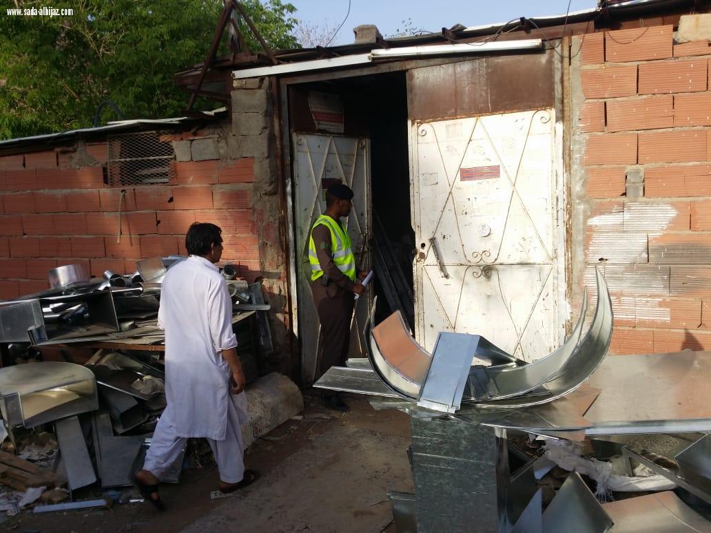 مدني المدينة ‏ينفذ جولات تفتيشية لفرق الاشراف الوقائي على بعض المستودعات .