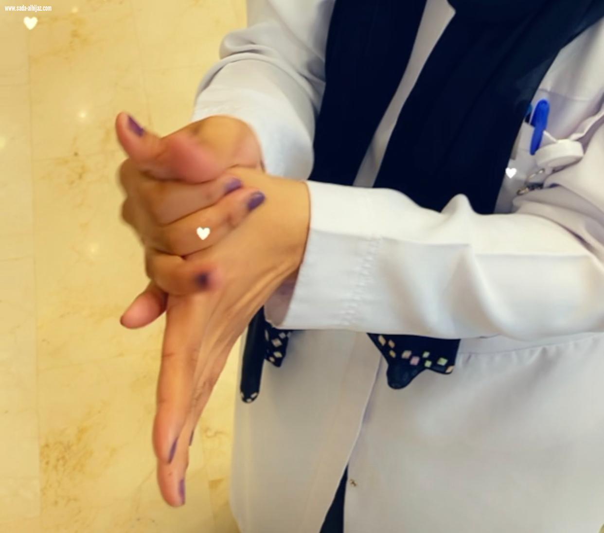 مستشفى العزيزية للاطفال بجدة  يشارك بركن توعوي عن فيروس كورونا 