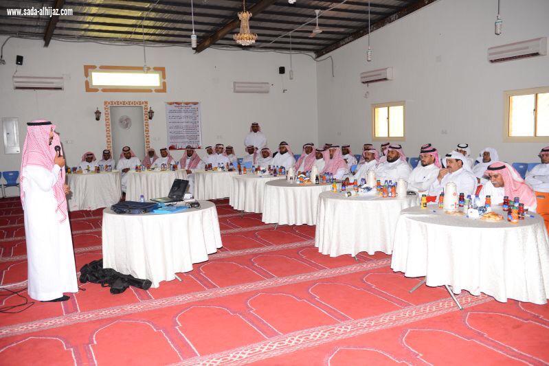 انطلاق حلقات النقاش لأولياء الأمور مع المدرسة بتعليم العلا