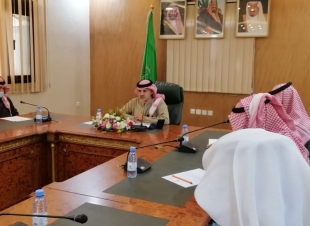 محافظ المندق يرأس اجتماع لجنة التنسيق لاعمال القطاعات الخيرية والاجتماعية