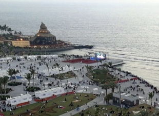 واجهة جدة البحرية تستقبل المتنزهين والزوار خلال عيد الأضحى