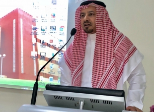 تقنية جدة  تكرم متقاعديها القدامى وتتمنى استقطاب خبراتهم في مختلف البرامج 