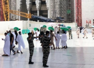 الحج والعمرةرصد مخالفين لإجراءات تصاريح العمرة والصلاة