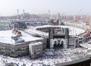 استثمار أكثر من 800 مليار دولار أمريكي في مشاريع البناء والتشييد في السعودية