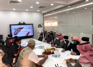 مدير عام فرع هيئة الهلال الأحمر بالباحة  يلتقي بمدير عام الشؤون الصحية 