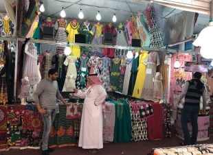 كاميرة شبكة نادي الصحافة تتجول في مهرجان ربيع النورية بمواقف سيارات بالنوارية