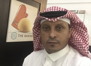 علي عيسى مسملي نائب لمدير عام النشر بشبكة نادي الصحافة  بالاضافة لمدير التحرير بمحافظة صبيا