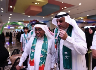 مول قلب الطائف وجمعية مراكز الاحياء يحتفلان بالوطن في يوم الوطن