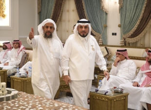 الأحمدي ورجال أعمال مكة المكرمة يكرمون الشريف محمد الراجحي