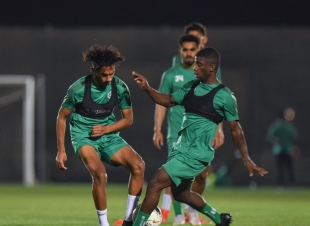 صقور المستقبل الأبيض يلاقي الأخضر على كأس النسخة السعودية من كأس الابطال