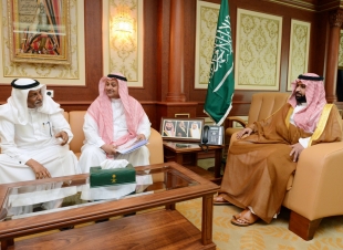 نائب أمير  جازان يسلم رخص ثمانية متاحف خاصة بالمنطقة 