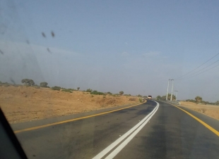 تجاوبا مع ما نشرته الشبكة المواطن جنيد الوشيلي من قرية بيش العليا يشكر إدارة النقل بجازان لإصلاحها الطريق المؤدي إلى القرية...