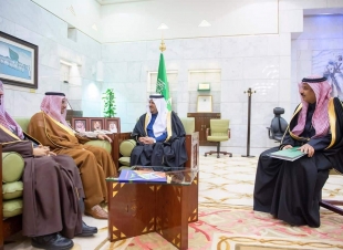 نائب أمير الرياض يستقبل مدير جامعة الملك سعود