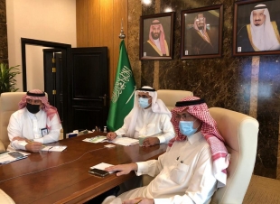 خلال الاجتماع المرئي للوكلاء ورؤساء البلديات ... 