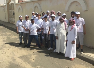 الادارة العامة للسلامة والخدمات الاجتماعية بامانة مكة  تنفذ فعالية لطمس الكتابات من الجدران في نهاية ممشى الشوقية بمكة بالتعاون مع ثانوية عبدالله الخليفي