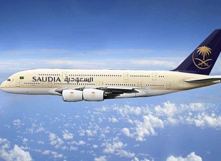 الخطوط السعودية” تتيح الحصول على تصريح العمرة عند الحجز على رحلاتها إلى جدة والطائف