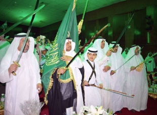  الثقفي يرعى إحتفال ذكرى اليوم الوطني بمكتب النسيم ويشارك في رسم لوحة الملك سلمان