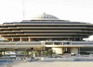 القتل قصاصاً في مواطن قتل زوجته بضربها بعصا وكويها بالنار في عسير