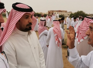 جموع غفيرة تشيع جثمان الشيخ محمد بن احمد ناشب 