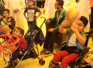  أبطال القدوة من الكرسي إلي منصات البطولة