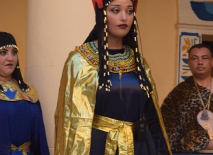 صراع الملوك مسرحية عن حتشبسوت وتحتمس الثالث بالقرية الفرعونية