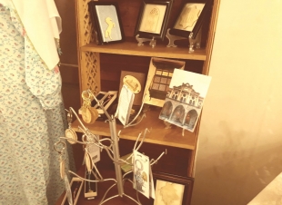 الجلسة المدينية بعنوان الحجرة النبوية المطهرة وحجرات زوجات الرسول صلى الله عليه وسلم