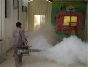شاهد بعوض وقوارض تستوطن مدرسة معلمة الضنك بالطائف.. والفِرَق تكافح
