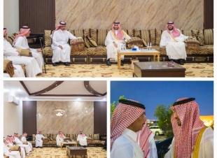 نائب أمير الجوف يقدم تعازيه إلى محافظ صويرفي وفاة والده