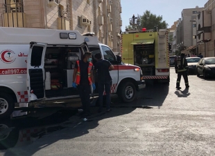 عشر حالات اختناق وحروق في حريق شقة سكنية بجدة