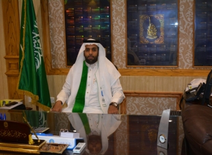 مقابله مع الدكتور حمزه محمد محمود الفاضل عميد الخدمات التعليمية ( المسار العلمي الموحد ) جامعة طيبة  