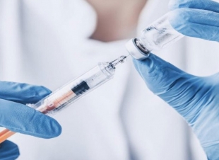 روسيا تبدأ حملة تطعيم جماعي ضد فيروس كورونا في هذا الموعد*