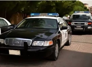 شرطة جدة تقتل مواطن تهجم عليها يحمل سلاح رشاش