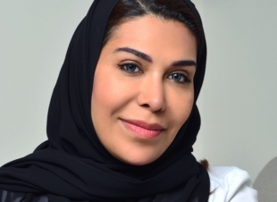 الدكتورة الاء عارف اليوم الوطني أعز الأيام لقلبي