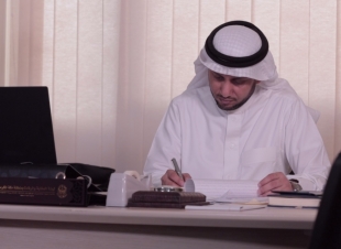 محافظ الكامل يعقد الاجتماع الخامس لأعضاء المجلس المحلي 