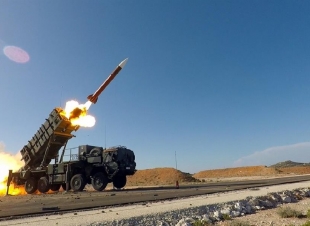 التحالف: اعتراض وتدمير طائرتين بدون طيار مفخختين أطلقتهما المليشيا الحوثية تجاه خميس مشيط