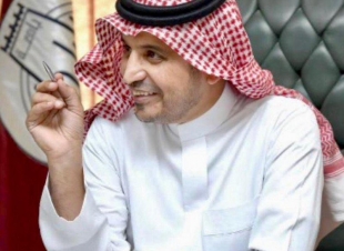 وطنٌ يعجز عن إجلاله القلمُ .... 