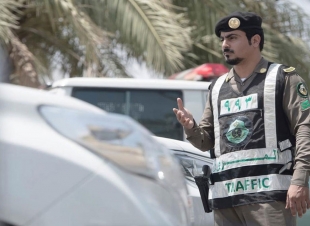 المرور» يوضح 4 خطوات في حال سرقة لوحة السيارة الخلفية