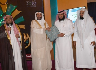 الأمانة والإخلاص في العمل