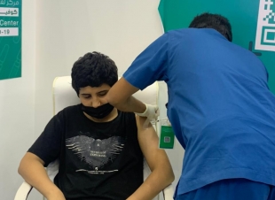 *صحة جازان تقدم خدمات لقاحات كورونا للطلاب والطالبات*