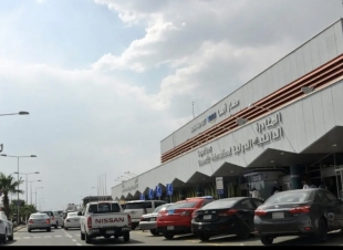 الدفاعات السعودية تعترض مسيرة حوثية أطلقت نحو مطار أبها