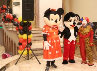 ابداع في بازار الدانه وتكريم للأطفال الأيتام وافطار صائم في اليوم الأول