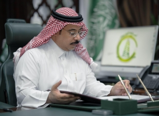أمين الجوف يوقع عقود 3 مشروعات خدمية في سكاكا بـ 34.7 مليون ريال لتحسين جودة الحياة